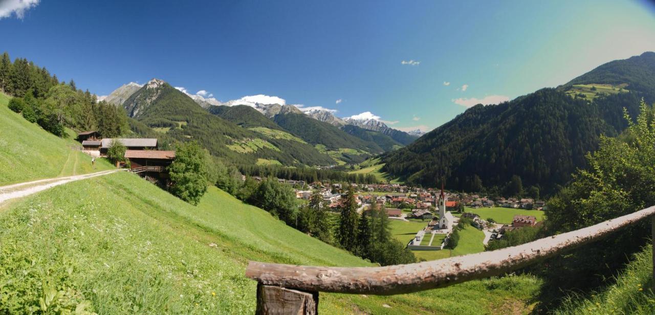 Apartmán Zum Sonnentor App Larix Lutago Exteriér fotografie