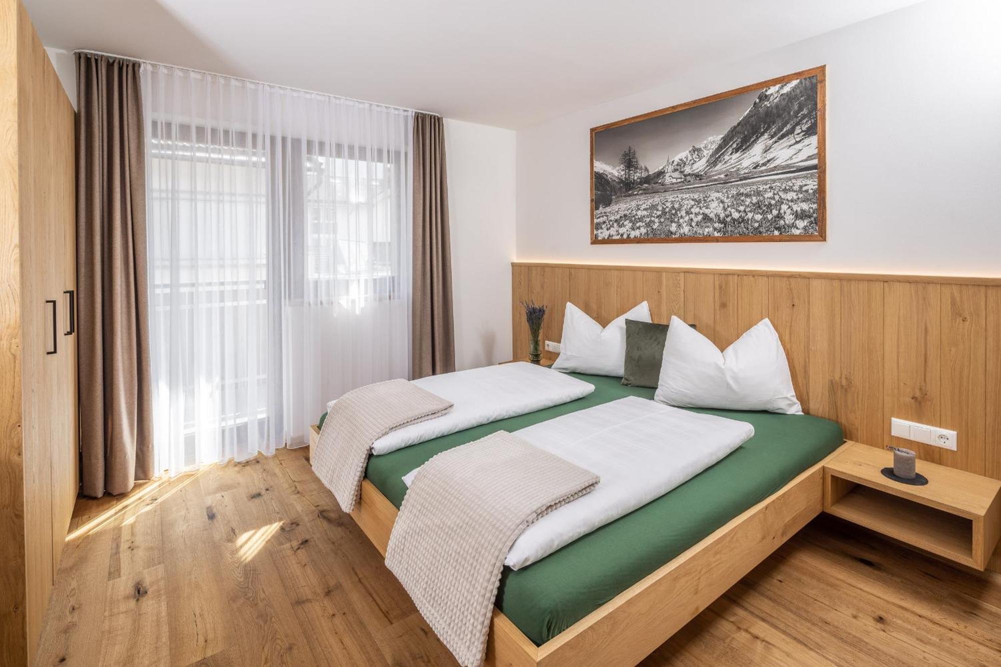 Apartmán Zum Sonnentor App Larix Lutago Exteriér fotografie